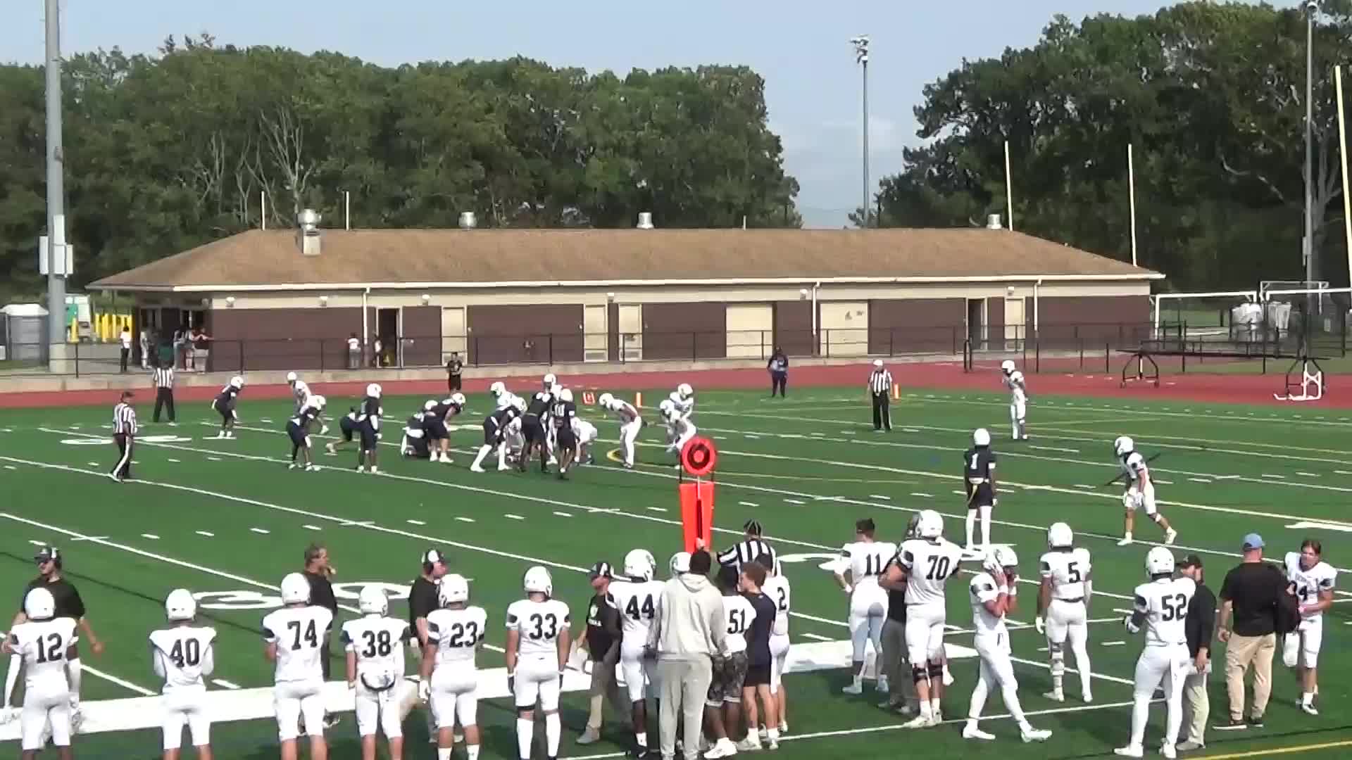 VS. St-Thomas More School